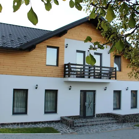 Maramures Landscape Farm stay *